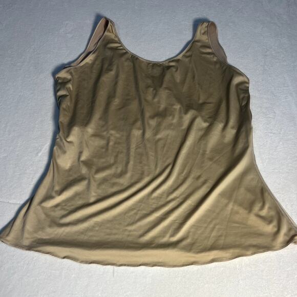 Spanx Women's V-Neck Tank Top Undershirt Slip Size 2XL Plus Size - Picture 3 of 6